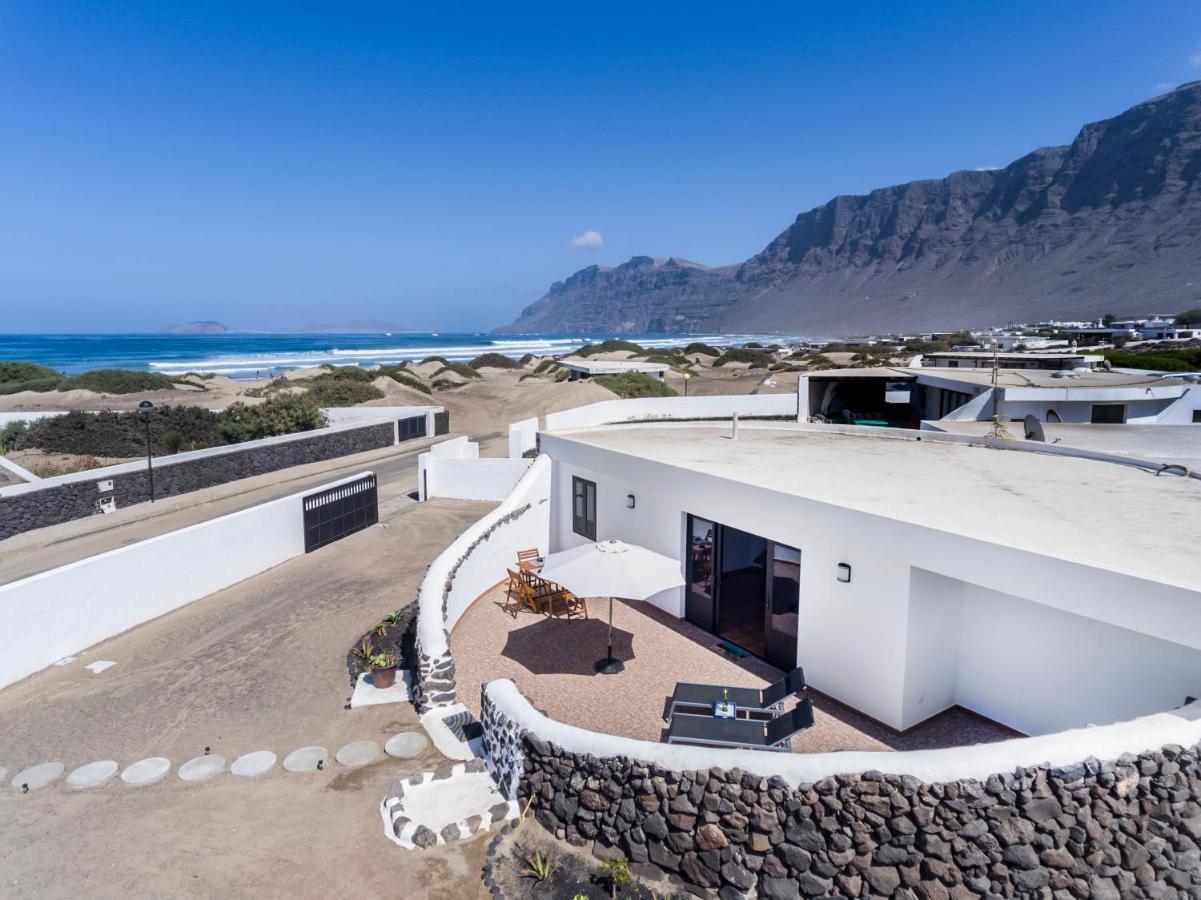 Вилла Famara House 12 Экстерьер фото